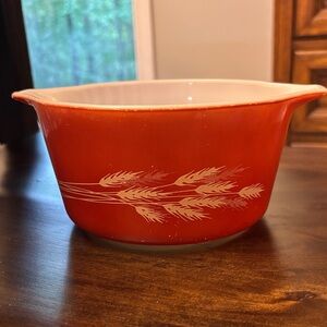 Red Wheat Pattern Casserole Dish - Home Kitchen
